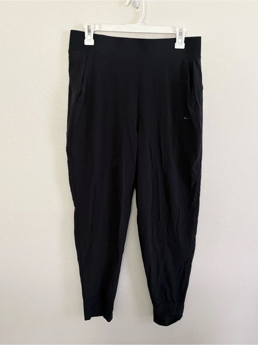Nike Pants Womens Black Bliss Training Dri Fit Lightweight Jogger Size L